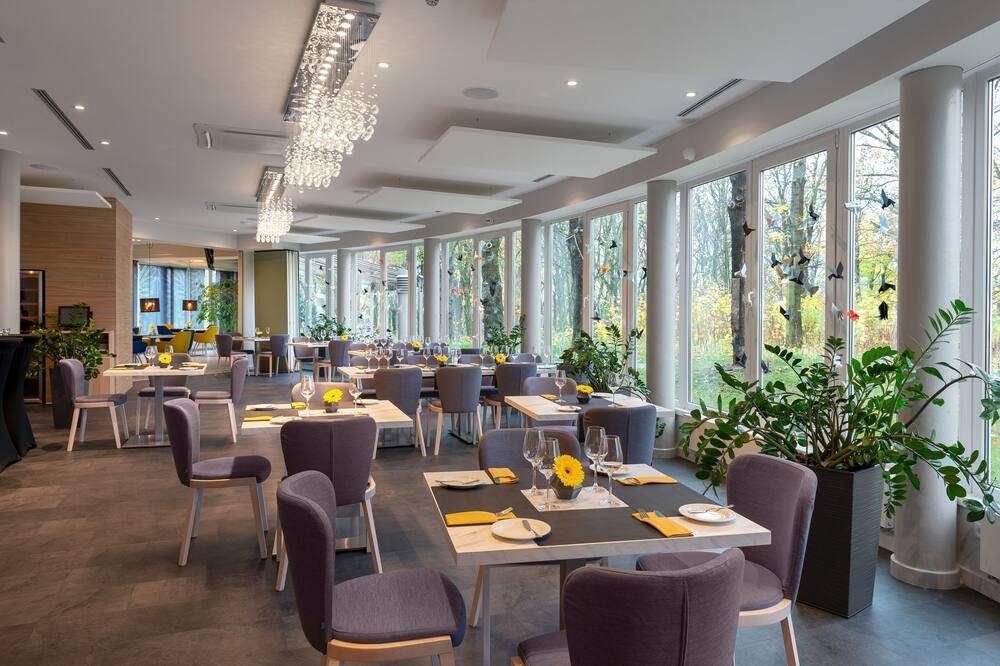 Hotel Vivaldi - פוזנאן - מסעדה