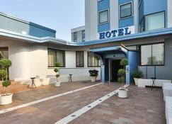 Best Western Plus Soave Hotel - San Bonifacio - Bâtiment