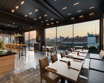 Park Inn by Radisson Izmir - Ізмір - Ресторан
