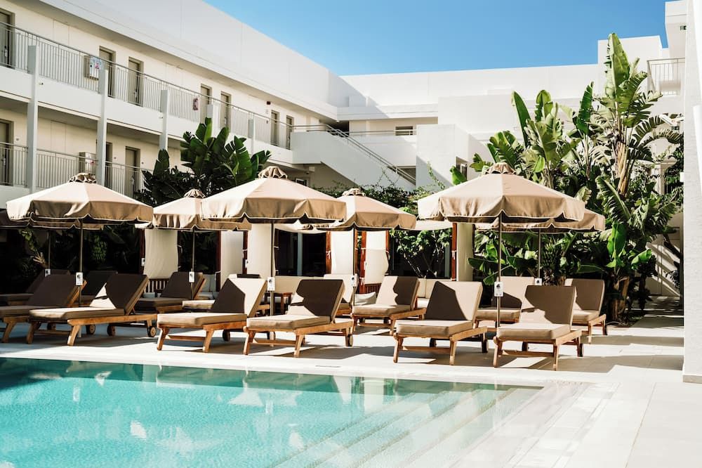 Nissi Park Hotel - איה נאפה - בריכה