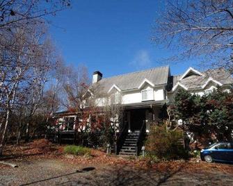 Pension Kazenoki - Hokuto - Edificio