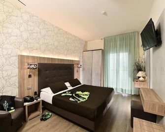Hotel Doge - Torre Pedrera - Спальня