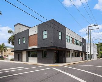 Private Room, Kitchen & Bath 1 - Bradenton - Edificio