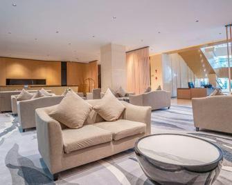 Beautiful Landscape Hotel - Liangshan - Lounge