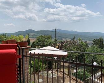 Casa Cerboneschi - Casale Marittimo - Balcón