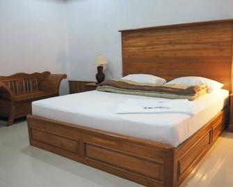 Maihom Resort 304 - Si Maha Phot - Habitación