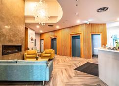 Alpenglow Lodge by Elevate Vacations - Whistler - Lobby