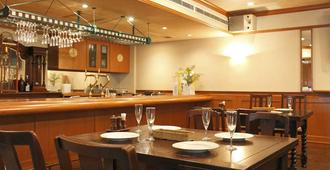 South Breeze Hotel - Kochi - Εστιατόριο