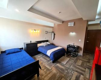 Casona Acequia Suites White & Black Izcalli - Tepotzotlan Tourists & Travelers Choice Companies Executives Welcome!!! 10min Izcalli-15min Esmeralda-20min Sátelite-25min Aifa - Cuautitlán Izcalli