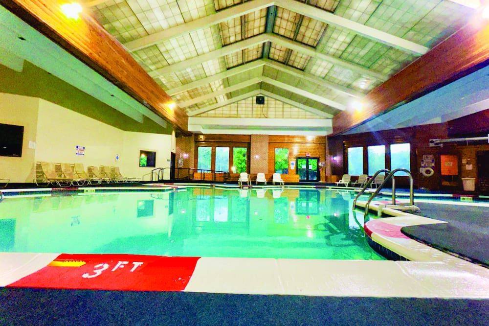 بوكونو ريزورت آند كونفرنس سنتر بوكونو ماونتنز - ليك هارمونى - حوض السباحة