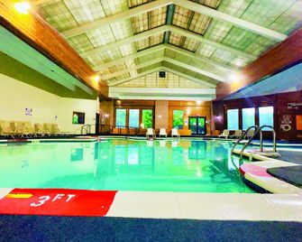 Pocono Resort & Conference Center - Pocono Mountains - Lake Harmony - Piscine
