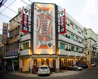 K-One Homestay - Hualien City - Rakennus