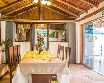 Hosteria Airport Garden - Tababela - Comedor