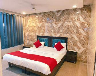 The Gera's - New Delhi - Bedroom