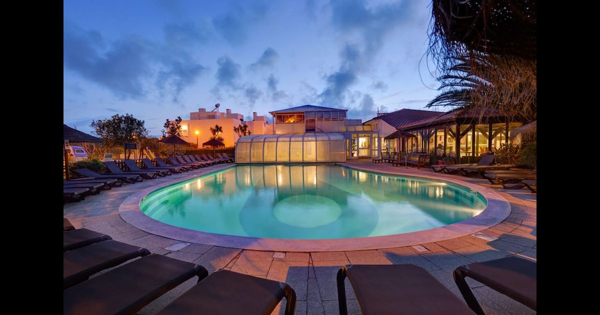 Penthouse with rooftop pool - Duna Parque Resorts & Hotels in Vila Nova ...
