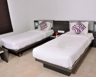 Hotel Palm Shore - Palakkad - Habitación