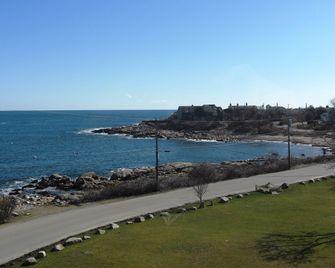 Seafarer Inn - Rockport - Parveke