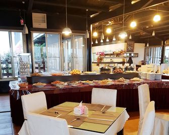 تشانغونج هوتل - Jinning Township - مطعم