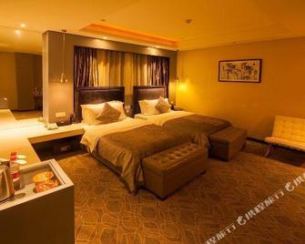 Lanting jingpin Hotel (Jiaozuo Jianshe Road) - Jiaozuo - Bedroom