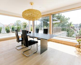 Max Lodging Serviced Apartments - Múnich - Balcón