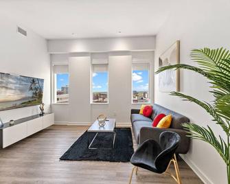 Heart Of The City - Kansas City - Living room