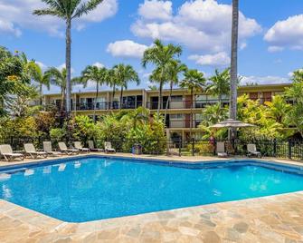 Prince Kuhio 133. Sweet Studio Across The Street From The Ocean - Koloa - Pool