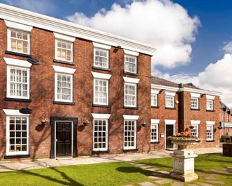 Mercure Bolton Georgian House Hotel - Bolton - Building