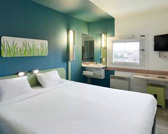 B&B HOTEL Cergy Pierrelaye - Pierrelaye - Slaapkamer