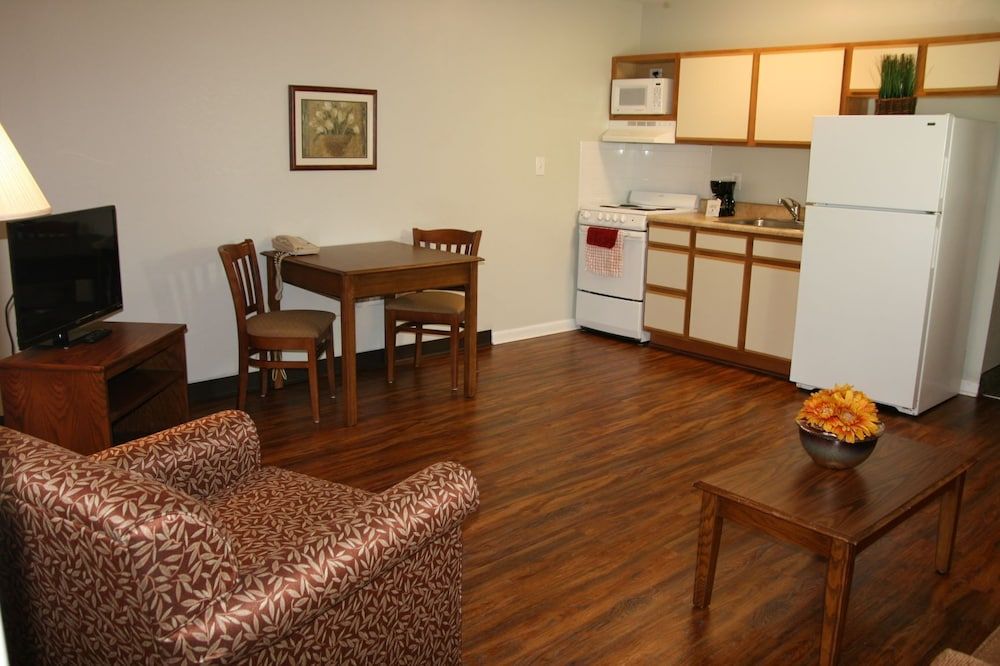 Affordable Suites Shelby - Shelby - Küche