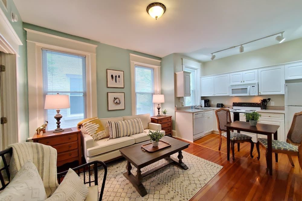 Living room view of Historic Urban Downtown 1 Bedroom