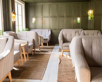 Hotelli Punkaharju - Punkaharju - Lounge
