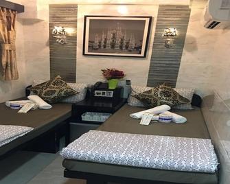 Hotel Skyview - Hong Kong - Habitación