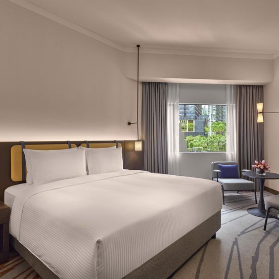 Pullman Singapore Orchard image 1