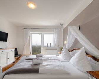 Hotel Restaurant Litermont - Nalbach - Schlafzimmer