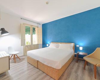 Hotel Baia Delle Sirene - Taormina - Bedroom