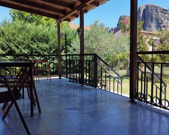 Kastraki House with a view - Kastraki - Balcon