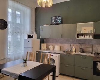 Casa Nora - Budapest - Kitchen