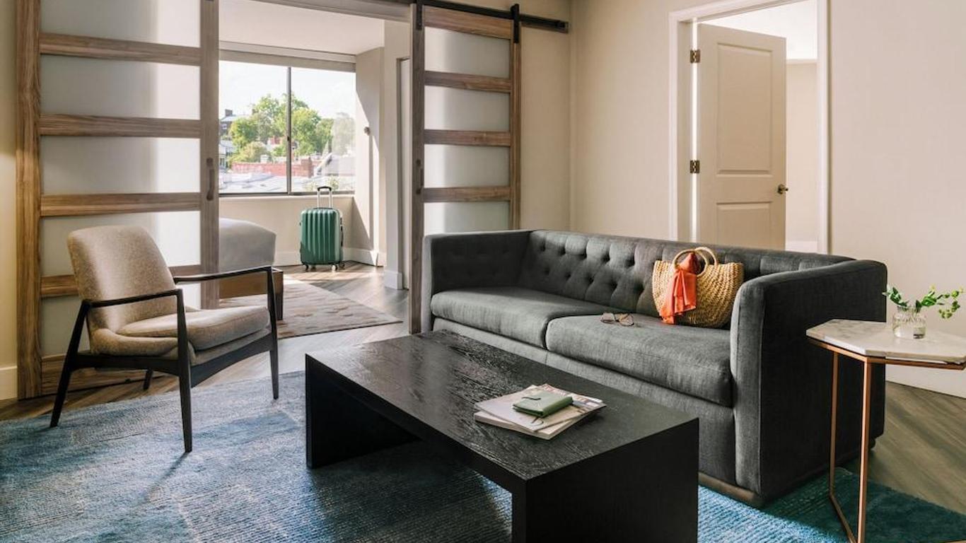 Georgetown Suites