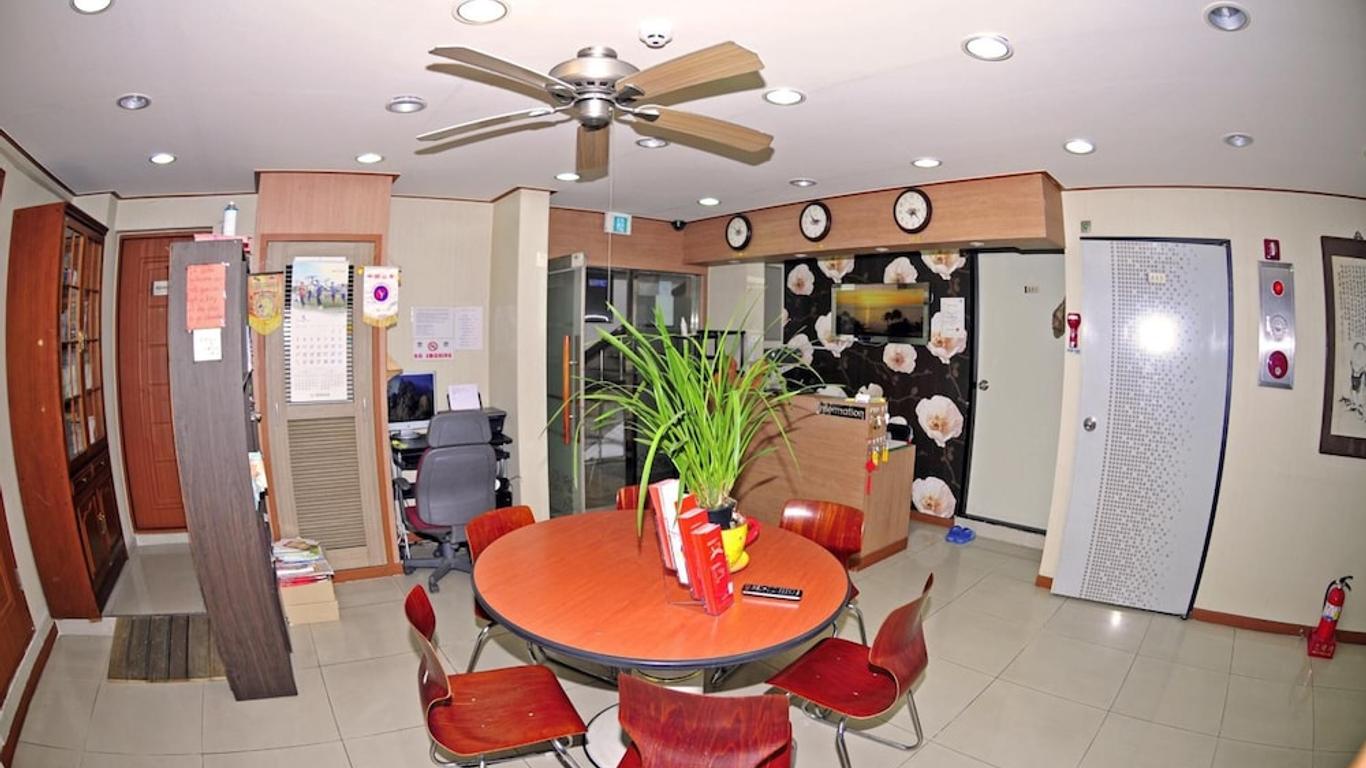 هواسيونج جيست هاوس - هوستل