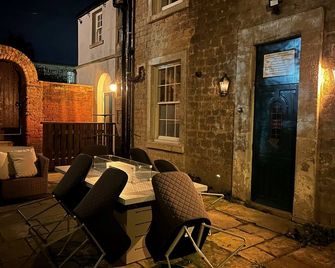 Cotton Mill Cottage - Mansfield - Patio