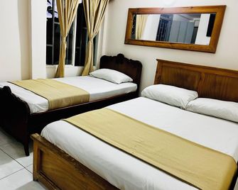 Hotel El Progreso - Económico, Central y Familiar en Armenia - Armenia