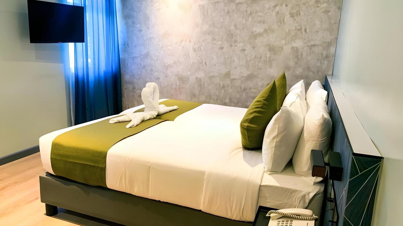 Tuscany Basic Urban Stay