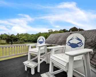 Oyster Cottage in Historic Fishing Village - Cape Charles - Balkon