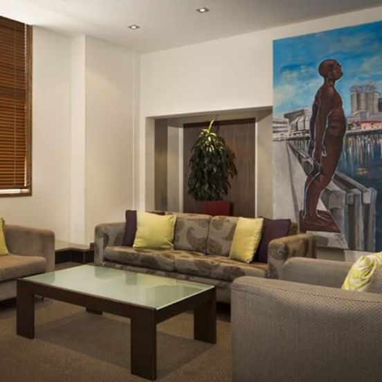 Living room view of Willis Wellington Hotel