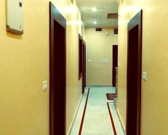 Hotel The Ram Krishna - Khajuraho - Flur