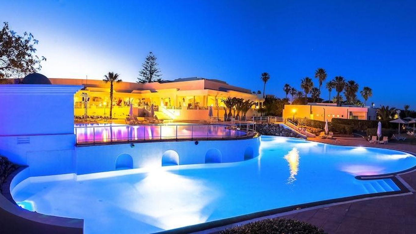 Delfino Beach Resort & Spa