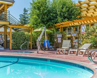 Comfort Inn Santa Cruz - Santa Cruz - Pool