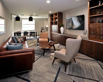 Four Points by Sheraton Fort Lauderdale Airport - Dania Beach - Dania Beach - Area lounge