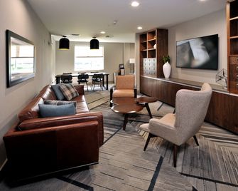 Four Points by Sheraton Fort Lauderdale Airport - Dania Beach - Dania Beach - Lounge