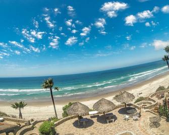 Poco Cielo Hotel - La Misión - Beach